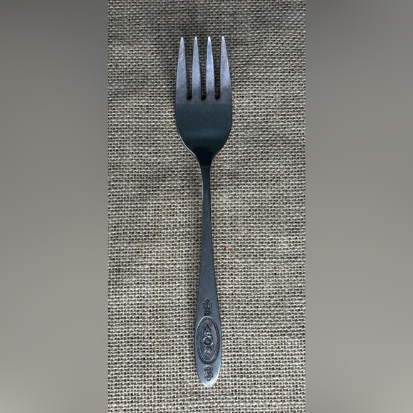 Vintage Oneida Deluxe Polonaise Rose Serving Fork Flatware Cottage Grandma Core - Picture 1 of 4